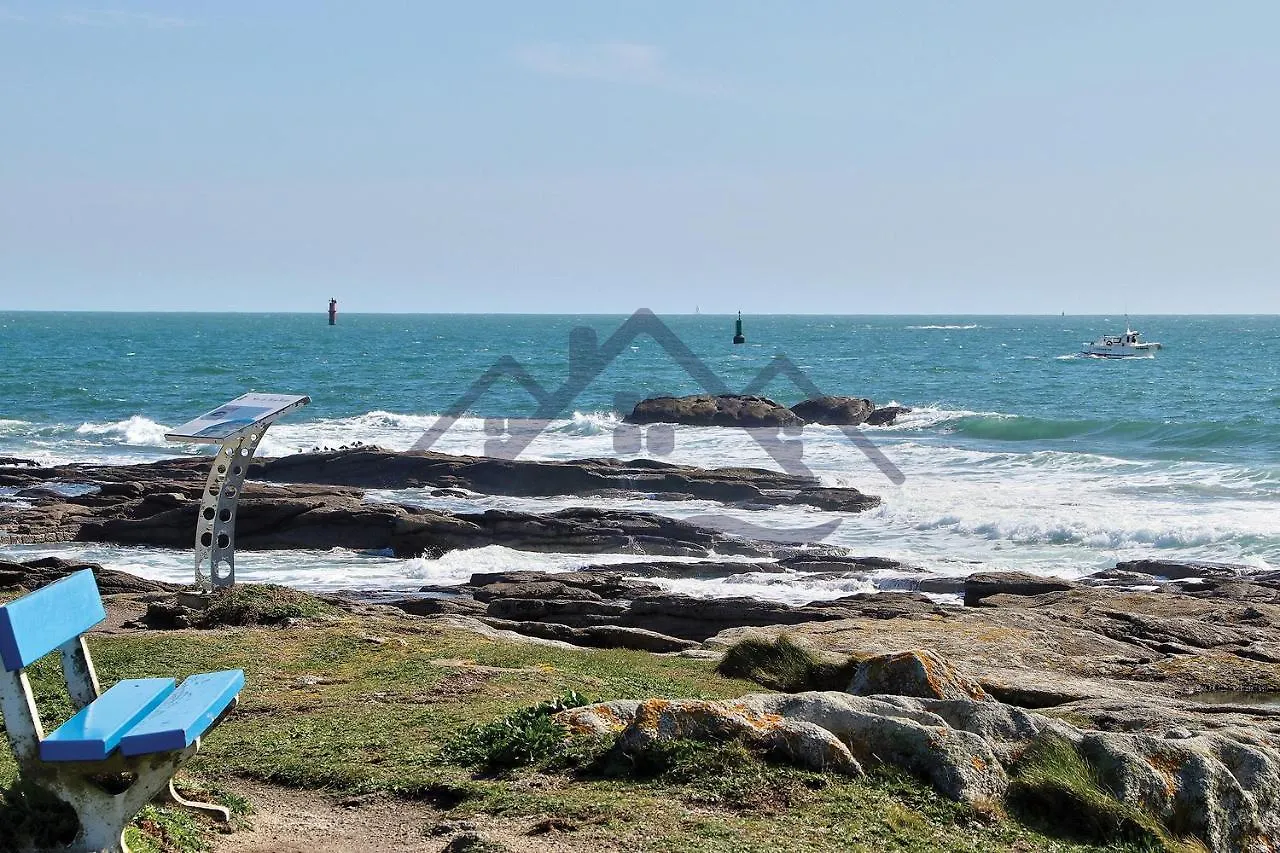 Souvenir Du Guil: Seaside Cottage with Garden in Guilvinec