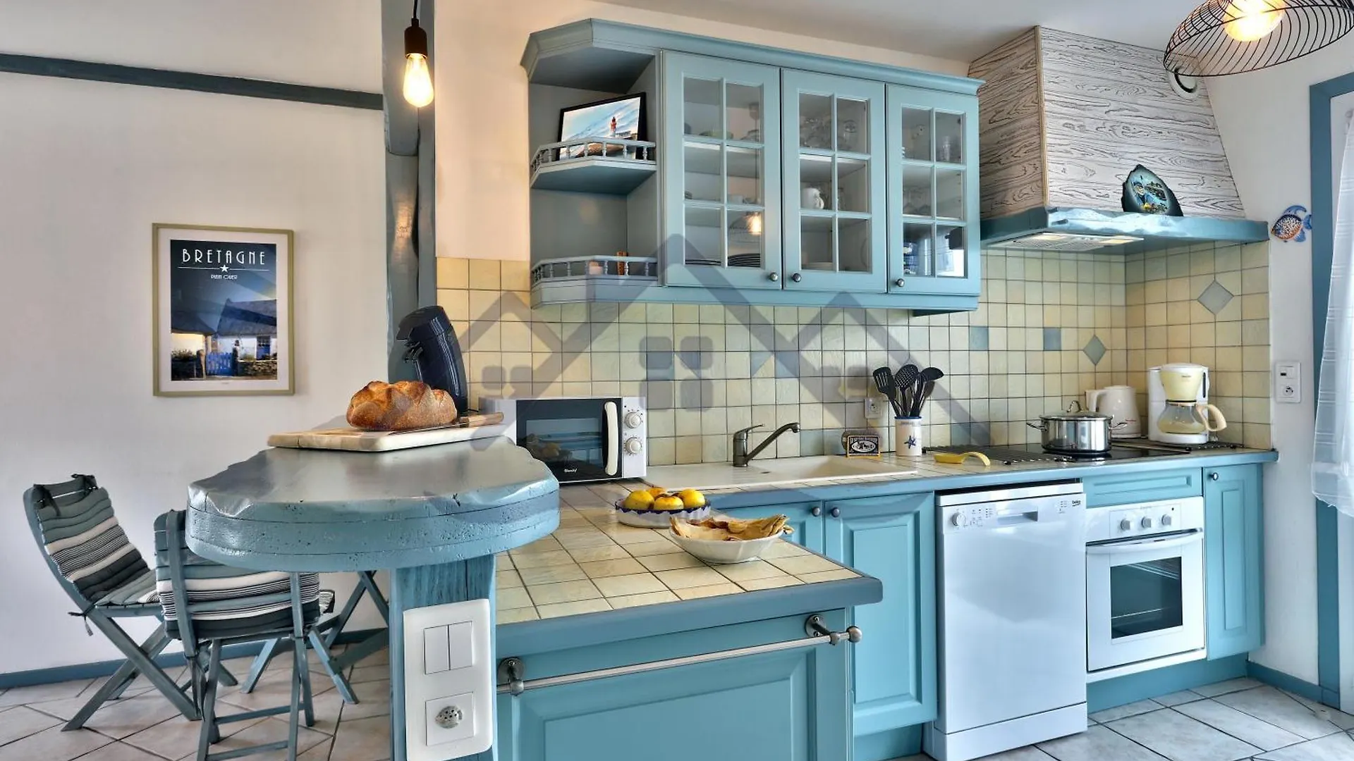 Souvenir Du Guil: Seaside Cottage with Garden in Guilvinec Holiday home