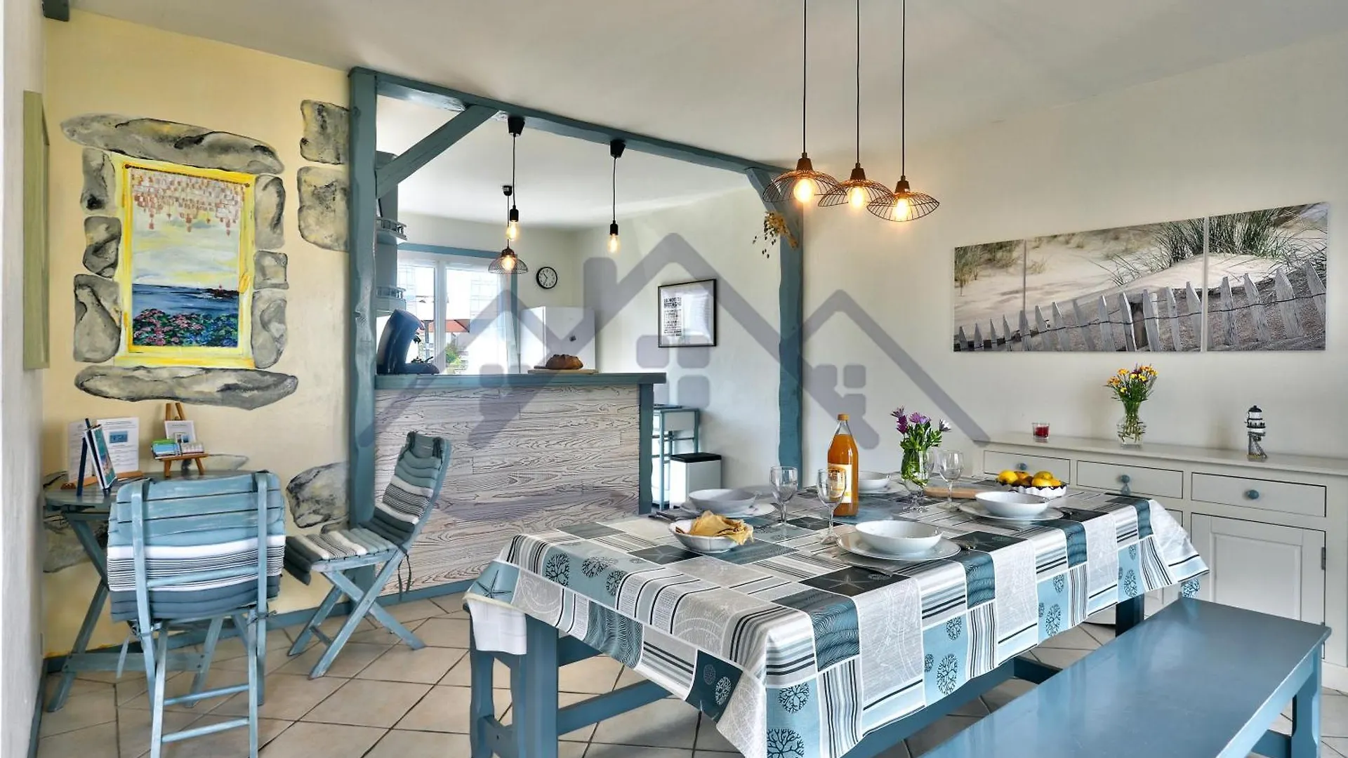 Holiday home Souvenir Du Guil: Seaside Cottage with Garden in Guilvinec
